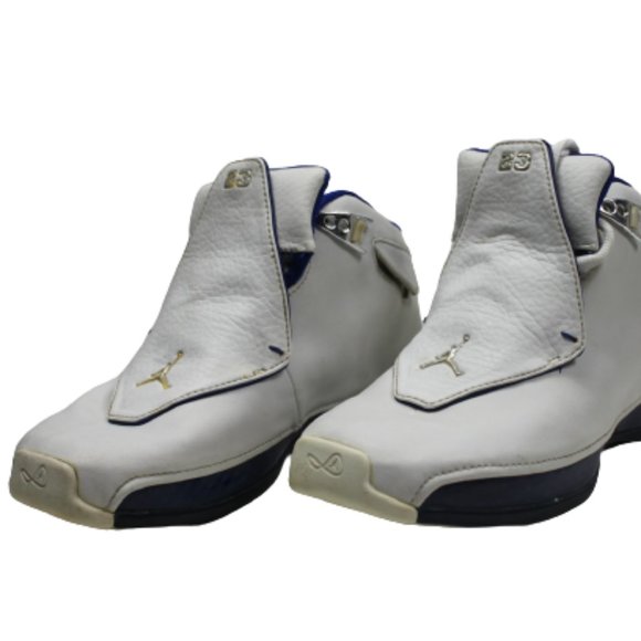 NIKE AIR JORDAN SIZE 5.5 Boys - Picture 1 of 11